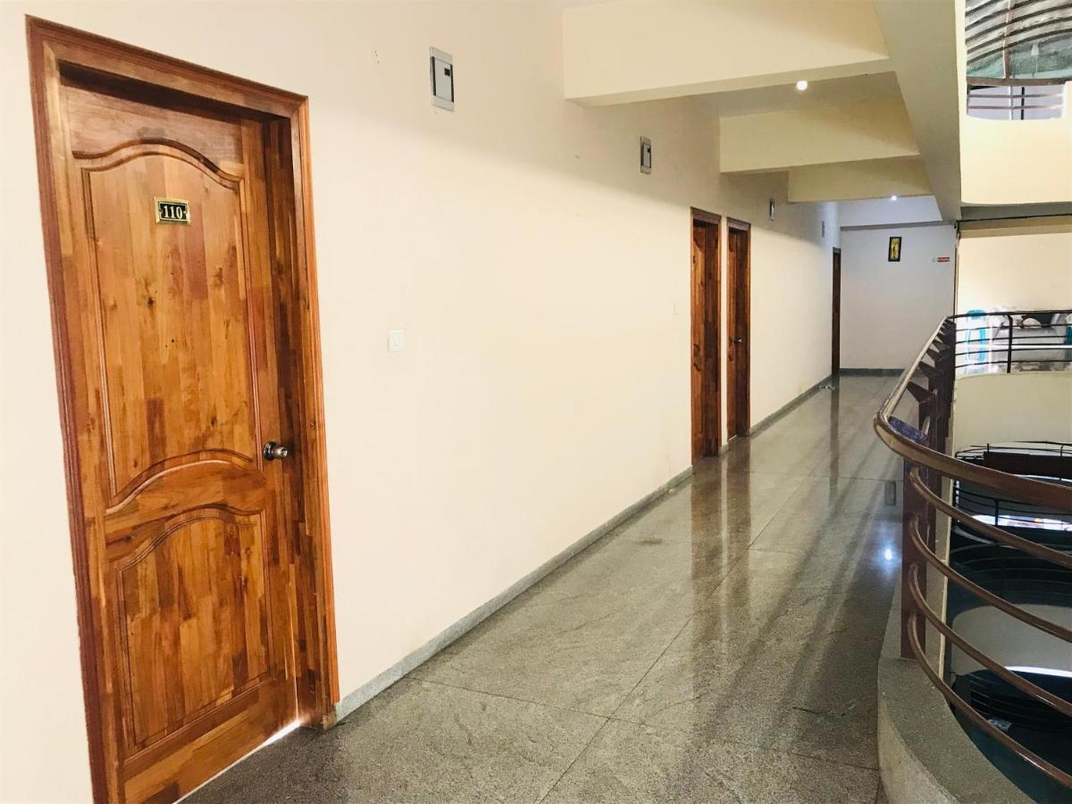 Staymaker Prakash International Gonikoppal Екстериор снимка