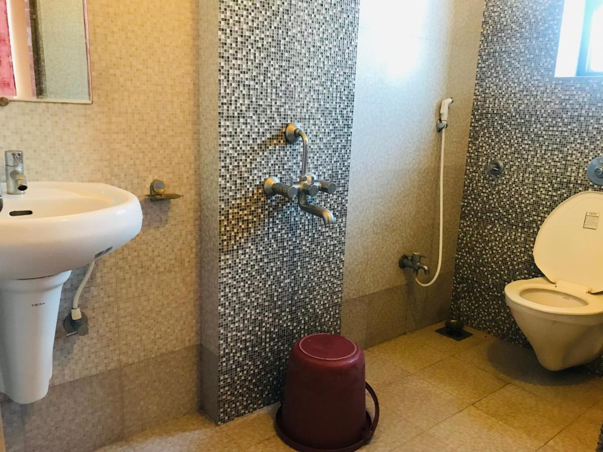 Staymaker Prakash International Gonikoppal Екстериор снимка