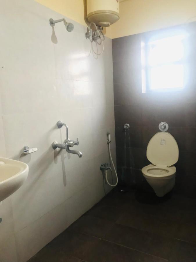 Staymaker Prakash International Gonikoppal Екстериор снимка