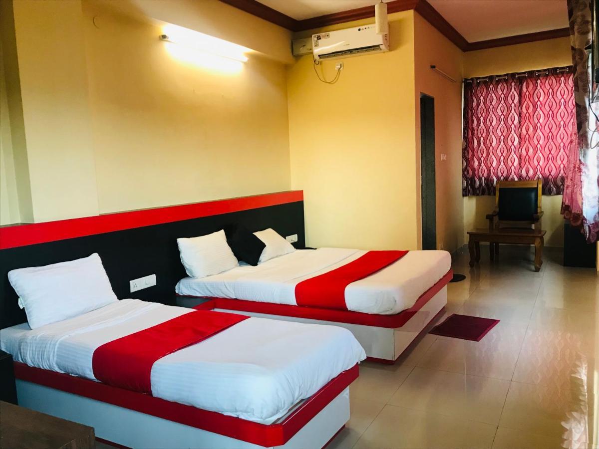 Staymaker Prakash International Gonikoppal Екстериор снимка