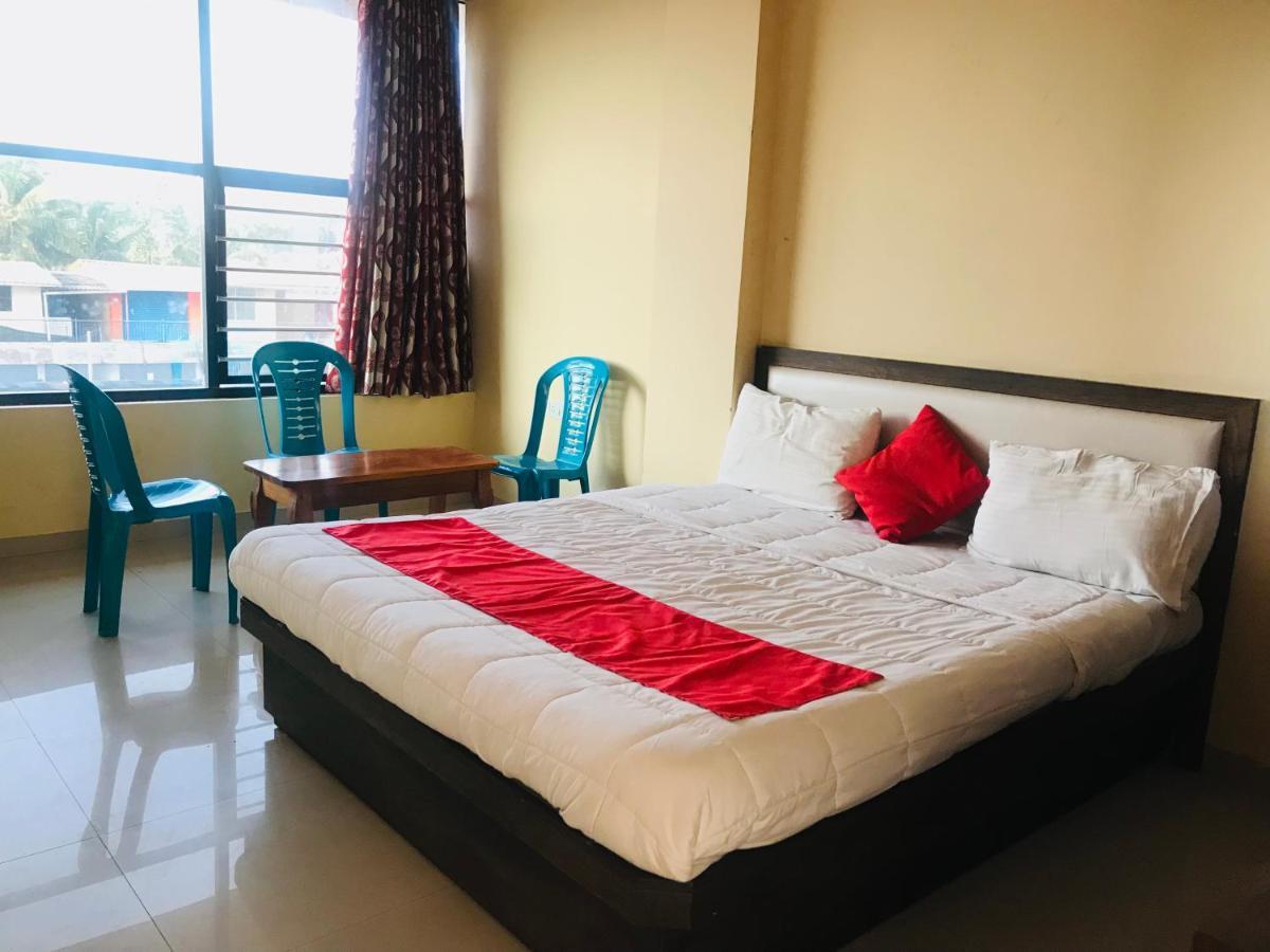 Staymaker Prakash International Gonikoppal Екстериор снимка